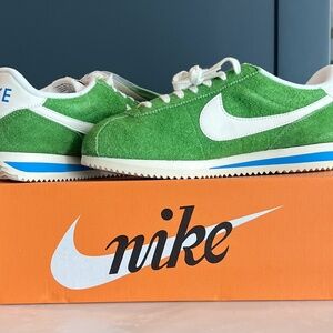 Nike Cortez Vintage Suede sneakers